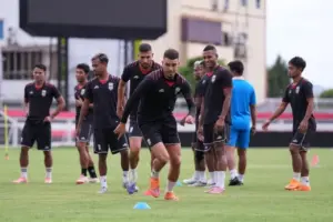 Malut United Ungkap Kesiapan Penuh Hadapi PSM Makassar di Gelora Kie Raha, Optimis Raih Kemenangan Kandang