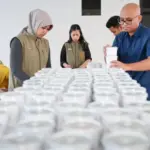 Masjid Negara IKN Hadirkan Bubur Nusantara, 700 Porsi Takjil Satukan Warga di Ramadhan 1447 H
