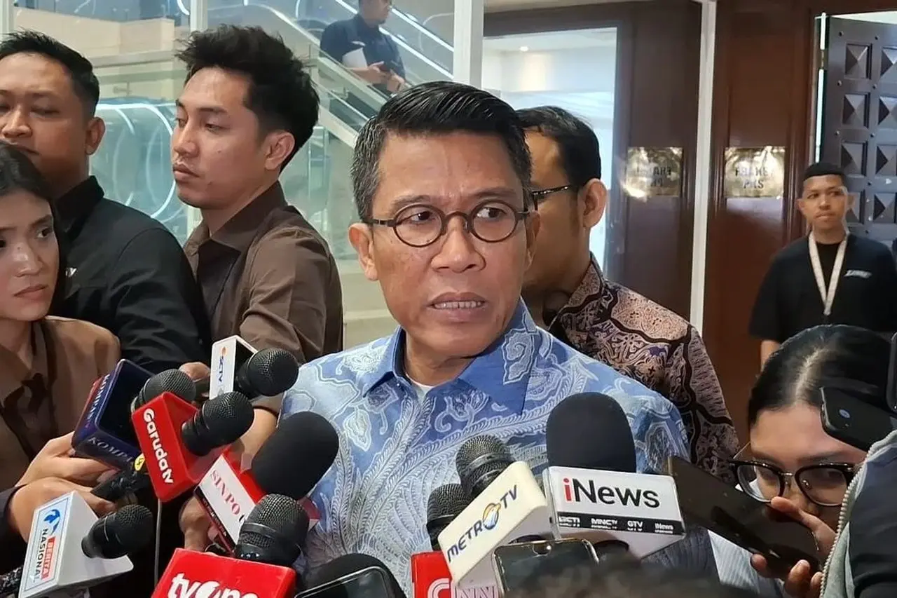 Misbakhun Komisi XI DPR Dorong Suksesnya KDMP dan MBG, Sebut Kunci Ekonomi Desa dan Gizi Bangsa Misbakhun Komisi XI DPR Dorong Suksesnya KDMP dan MBG, Sebut Kunci Ekonomi Desa dan Gizi Bangsa