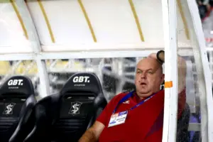 Persib Ditahan Imbang Persebaya, Bojan Hodak Soroti Kepemimpinan Wasit Hingga Boikot Konferensi Pers