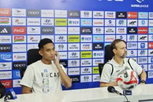 Persija Jakarta Gagal Menang Lawan Borneo FC, Mauricio Souza Soroti Hilangnya Fokus dan Peluang Terbuang