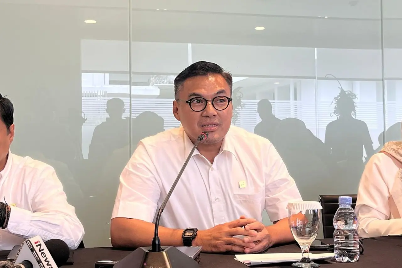 Pertamina Perketat Pengawasan dan Diversifikasi Sumber Pasokan Energi Hadapi Konflik Timur Tengah Pertamina Perketat Pengawasan dan Diversifikasi Sumber Pasokan Energi Hadapi Konflik Timur Tengah