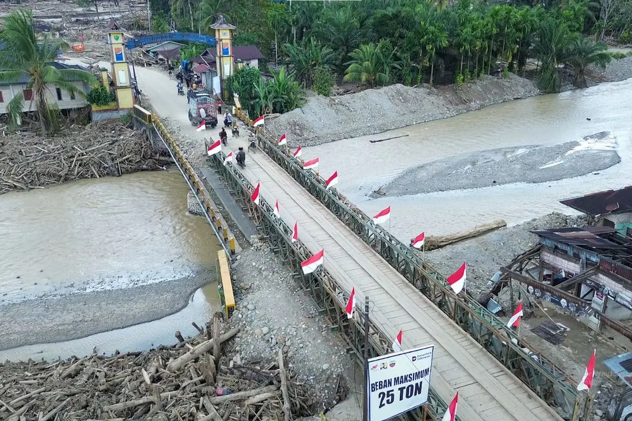 Prabowo Resmikan 218 Jembatan, Ungkap Komitmen Pemerintah Jawab Kebutuhan Rakyat Terpencil
