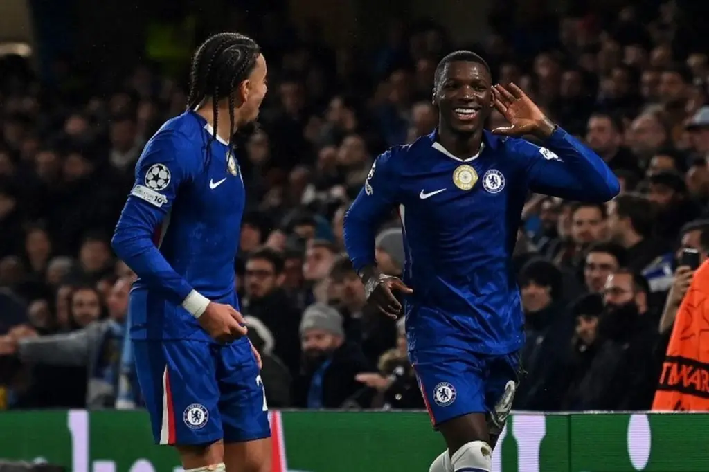 Real Madrid Bidik Moises Caicedo, Sang Gelandang Tegaskan Komitmen di Chelsea untuk Musim Panas 2026