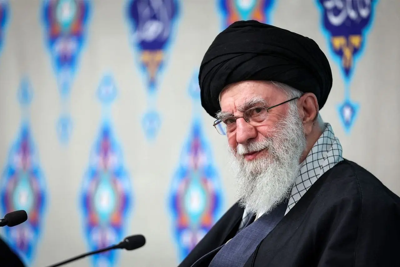 Serangan Gabungan AS-Israel Tewaskan Pemimpin Tertinggi Iran Ayatollah Ali Khamenei, Guncang Stabilitas Timur Tengah Serangan Gabungan AS-Israel Tewaskan Pemimpin Tertinggi Iran Ayatollah Ali Khamenei, Guncang Stabilitas Timur Tengah