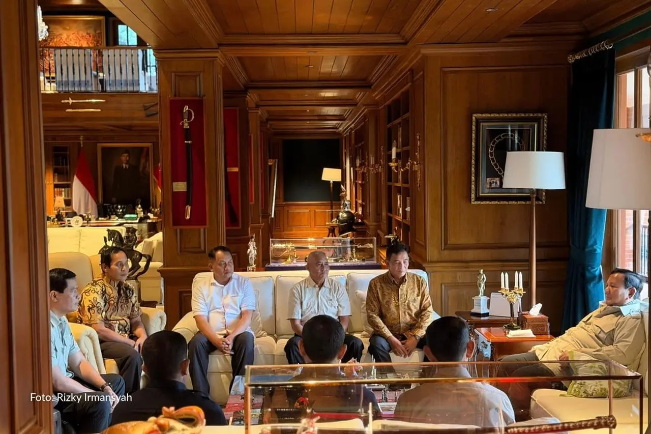 Silaturahmi Mantan Ajudan: Presiden Prabowo Kumpulkan Pengawal TNI 30 Tahun Lalu di Hambalang