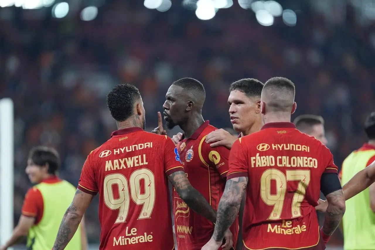 Super League 2025-2026: Persija Jakarta Pertahankan Susunan Pemain Pemenang Hadapi Borneo FC di JIS