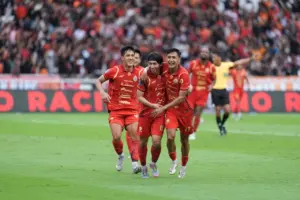 Super League 2025-2026: Persija Jakarta vs Borneo FC Siap Berduel di JIS, Perebutan Puncak Klasemen Memanas