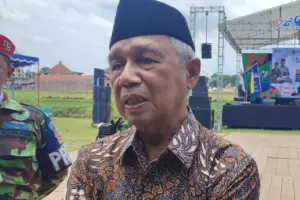 Uji Materi UU APBN 2026: Busyro Muqoddas dkk Gugat Tata Kelola MBG ke Mahkamah Konstitusi