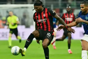 AC Milan Dikabarkan Tawarkan Rafael Leao ke Klub Eropa, Barcelona Jadi Kandidat Terdepan dengan Harga Miring