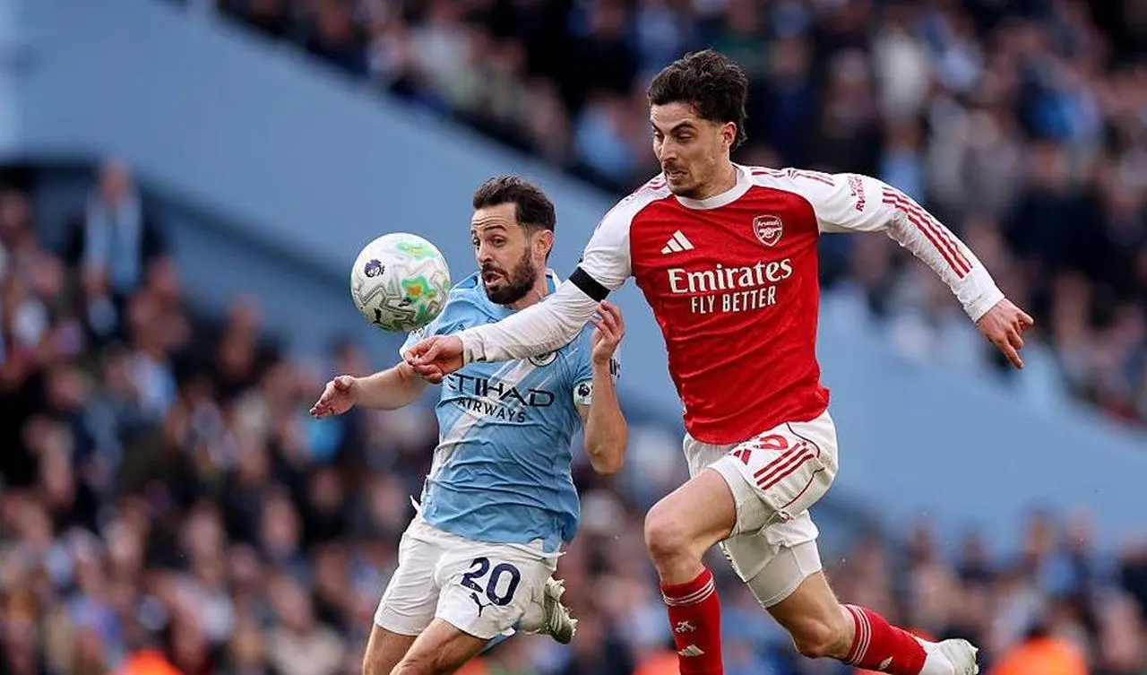 Persaingan Liga Inggris: Chris Sutton Prediksi Everton dan West Ham Bisa Ganggu Man City-Arsenal