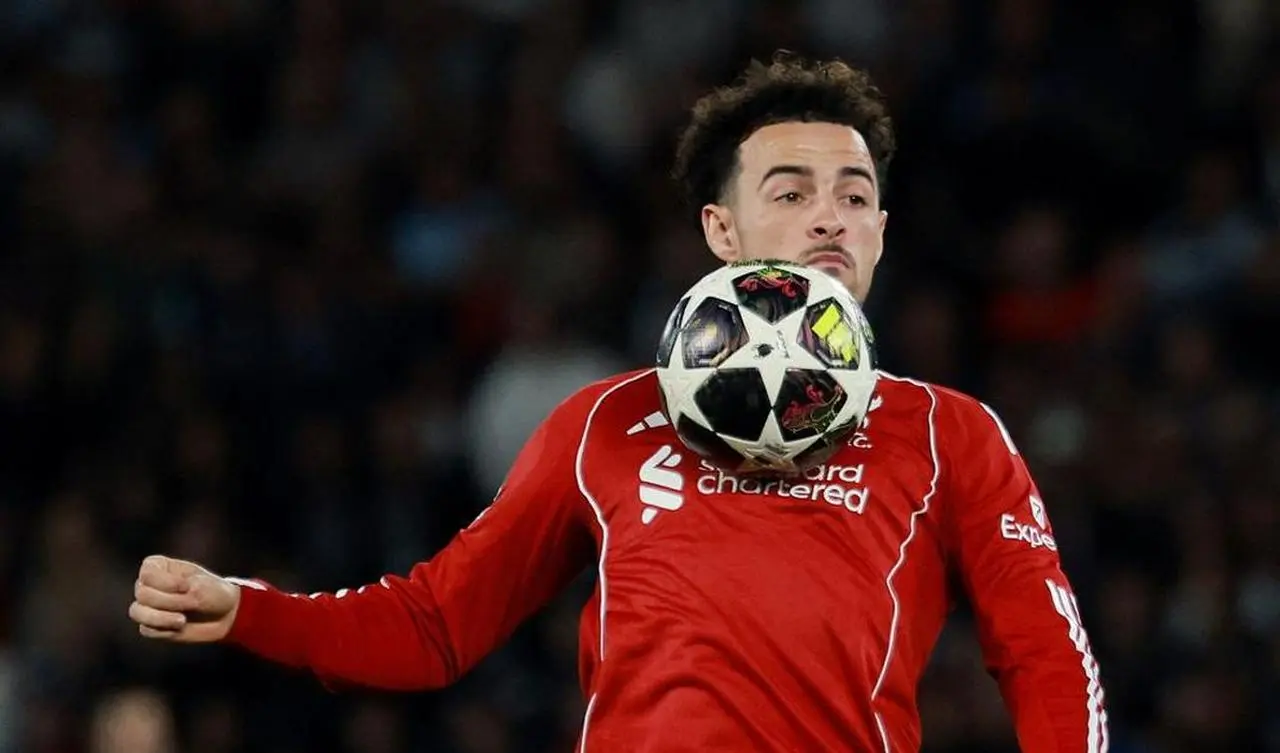 Curtis Jones Pertimbangkan Tinggalkan Liverpool pada Akhir Musim