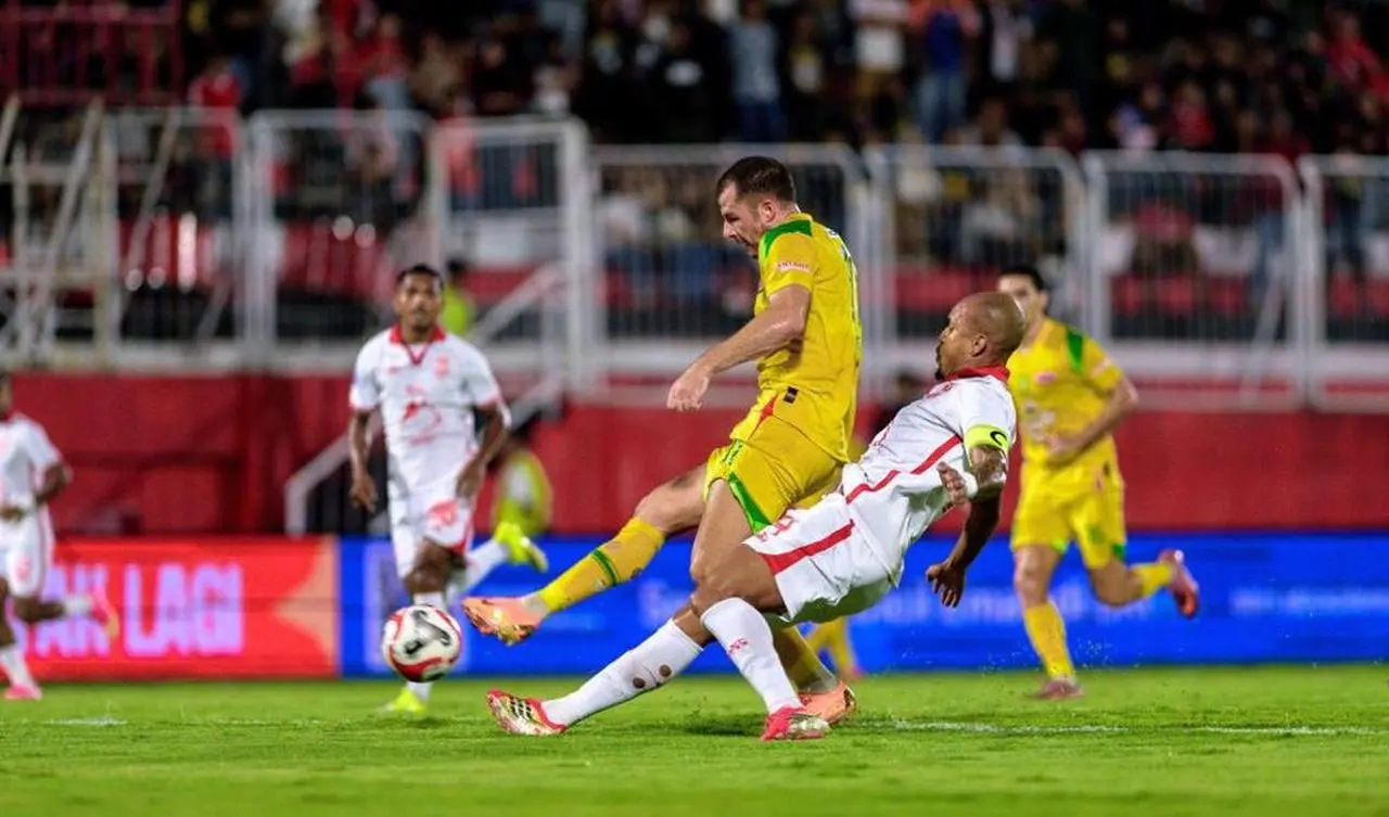 Malut United vs Persebaya: Bajul Ijo Menang 2-0 di Stadion Kie Raha