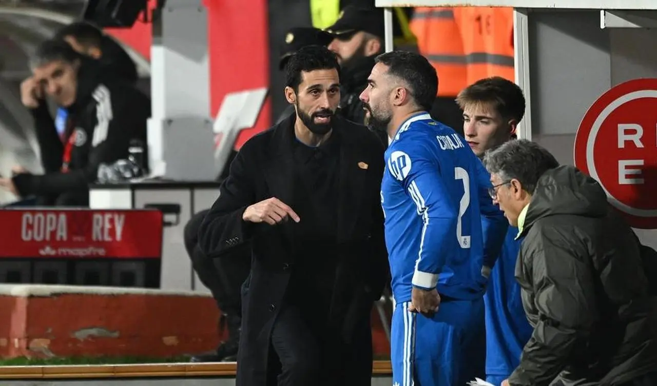 Arbeloa Tanggapi Isu Hubungan dengan Carvajal yang Disebut Merenggang
