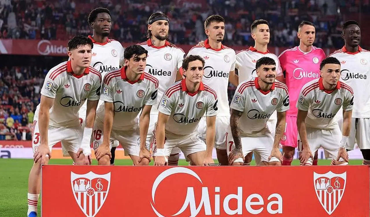 Sevilla Dekati Zona Degradasi LaLiga usai Tumbang dari Levante Sevilla Dekati Zona Degradasi LaLiga usai Tumbang dari Levante