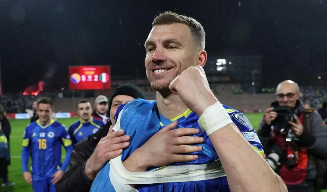 Edin Dzeko Ungkap Rahasia Bisa Main di Piala Dunia 2026 pada Usia 40 Tahun Edin Dzeko Ungkap Rahasia Bisa Main di Piala Dunia 2026 pada Usia 40 Tahun