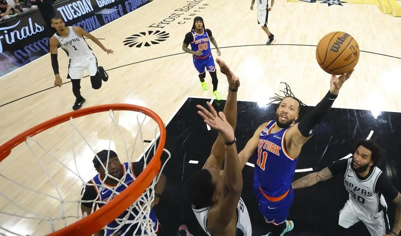 Final NBA 2026: Knicks Juara Usai Comeback di Kandang Spurs Final NBA 2026: Knicks Juara Usai Comeback di Kandang Spurs