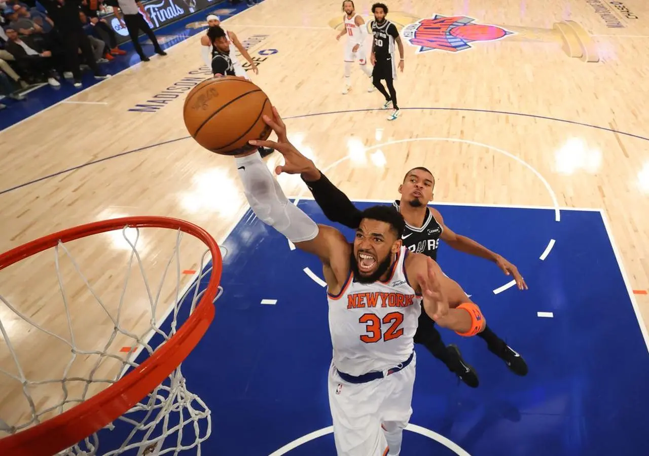 Final NBA 2026: Knicks Menang 107-106 atas Spurs lewat Comeback Dramatis Final NBA 2026: Knicks Menang 107-106 atas Spurs lewat Comeback Dramatis