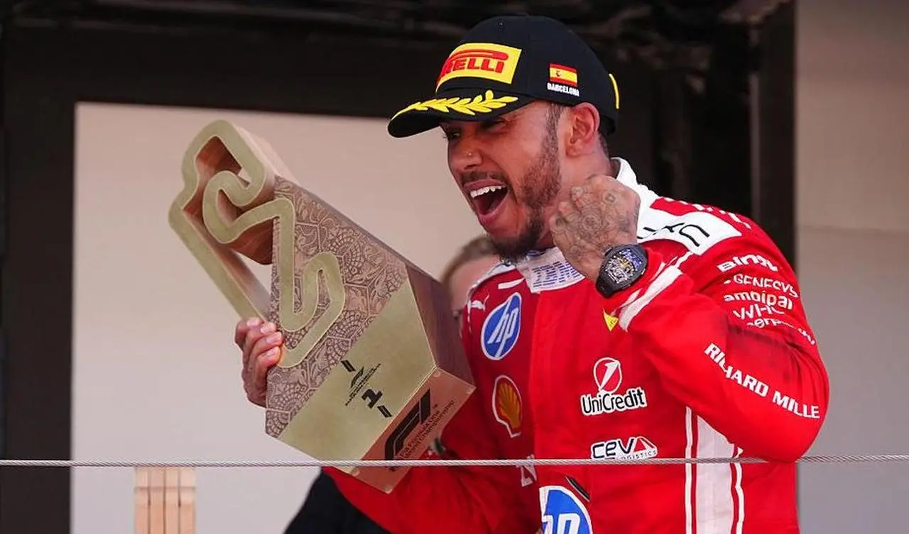Hasil F1 GP Barcelona 2026: Hamilton Menang, Inggris Kuasai Podium Hasil F1 GP Barcelona 2026: Hamilton Menang, Inggris Kuasai Podium
