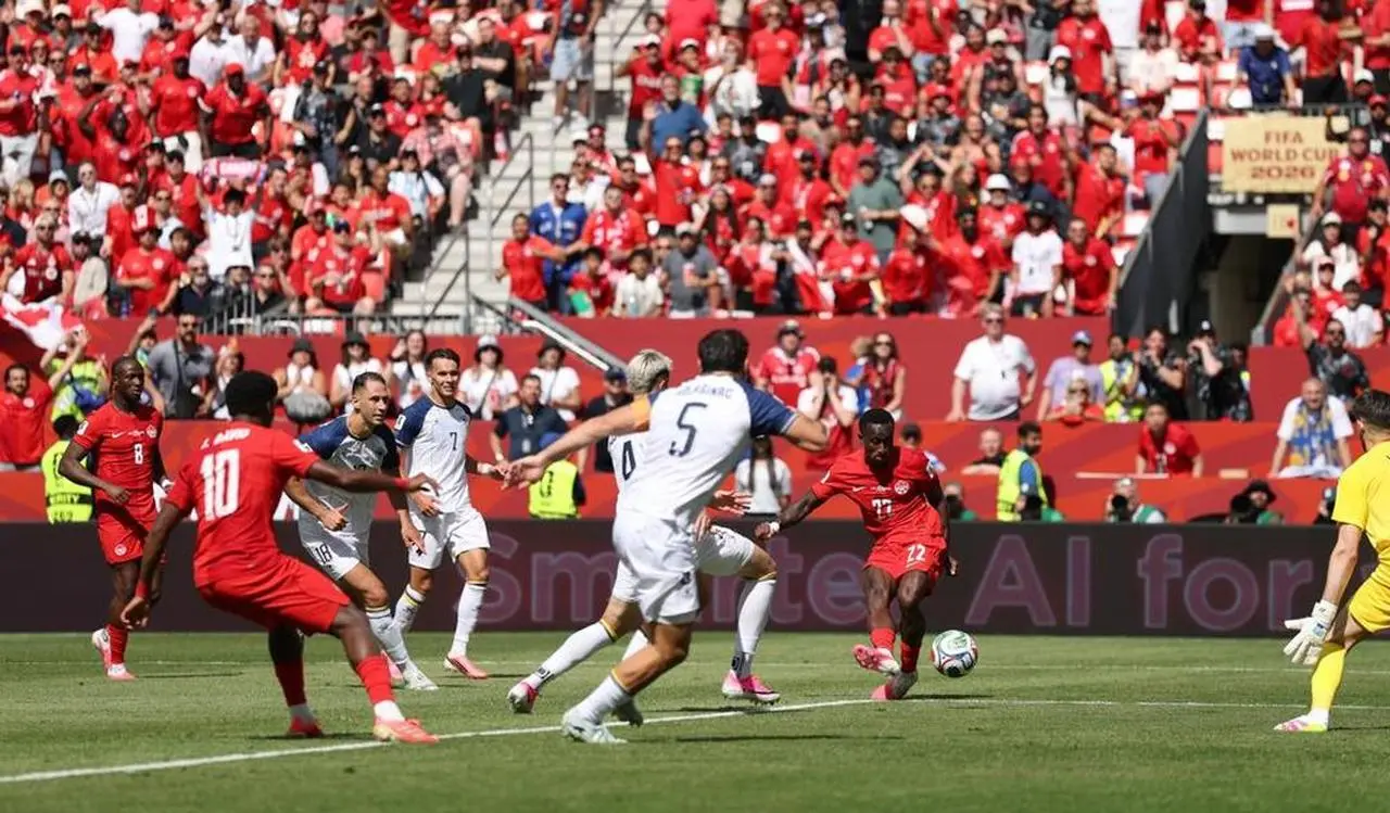 Kanada Vs Bosnia 1-1: Cyle Larin Balas Gol Jovo Lukic Kanada Vs Bosnia 1-1: Cyle Larin Balas Gol Jovo Lukic