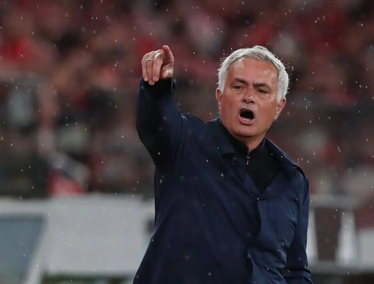 Mourinho Minta Real Madrid Pertahankan Lima Pemain Mourinho Minta Real Madrid Pertahankan Lima Pemain