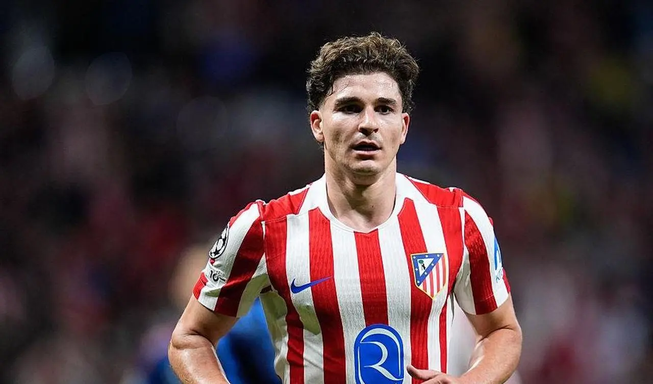 Real Madrid Tawar Julian Alvarez, Atletico Madrid Menolak Real Madrid Tawar Julian Alvarez, Atletico Madrid Menolak